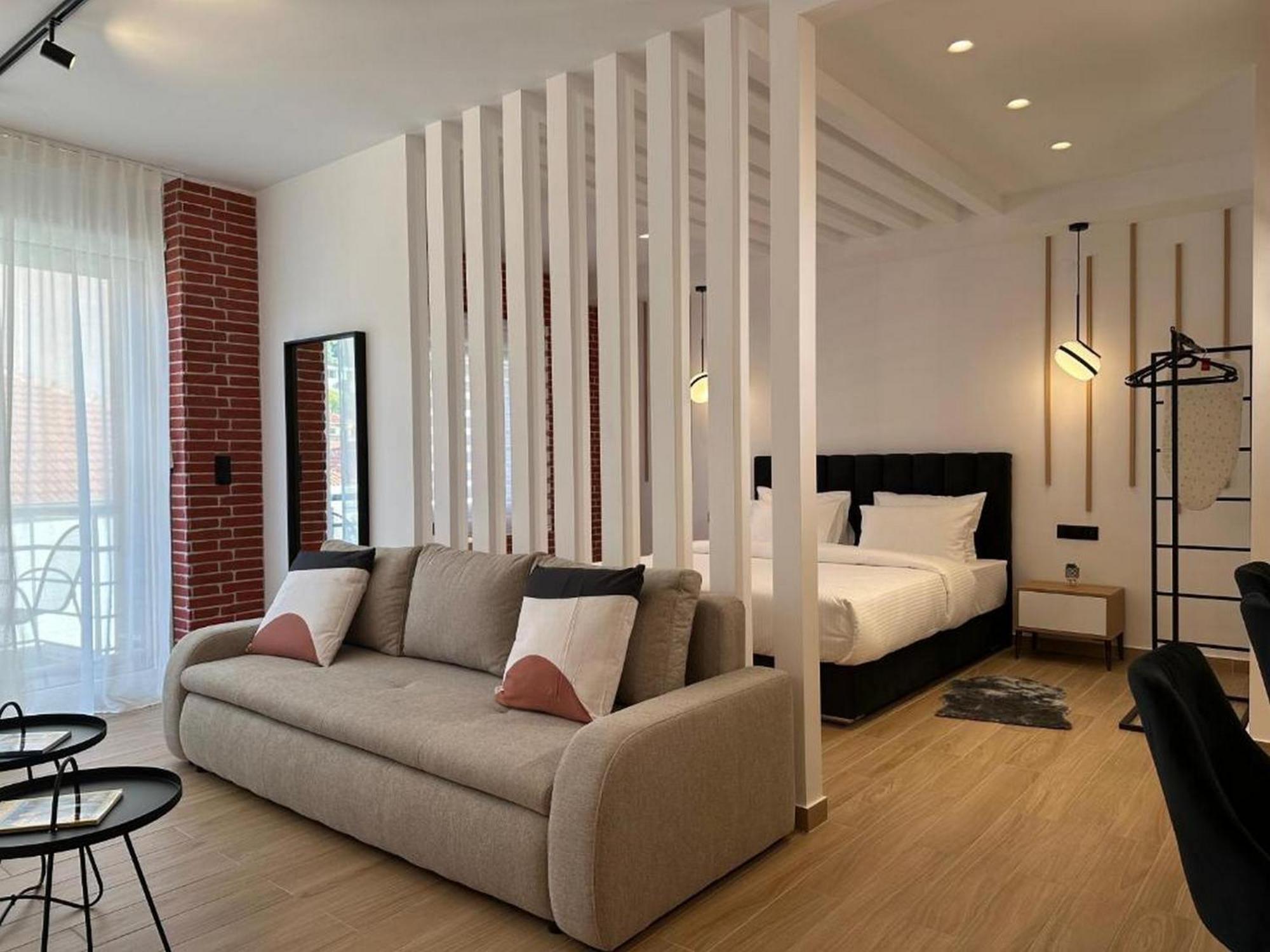 Centro Urban Suites Kalampáka Bilik gambar